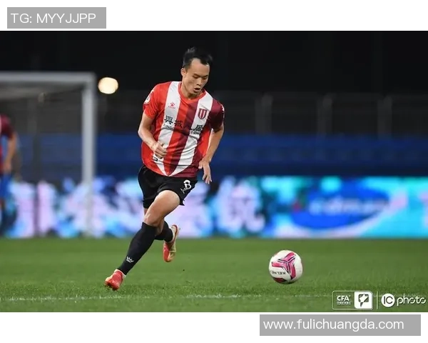 重庆足球队以60分领跑锦标赛积分榜展现强劲实力