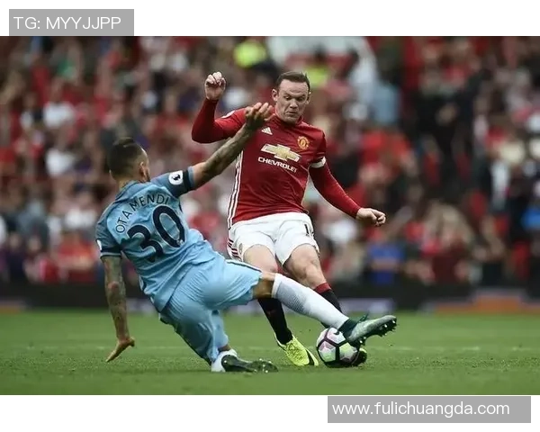 当足球明星遇上城市交通堵塞的趣味故事与生活哲学